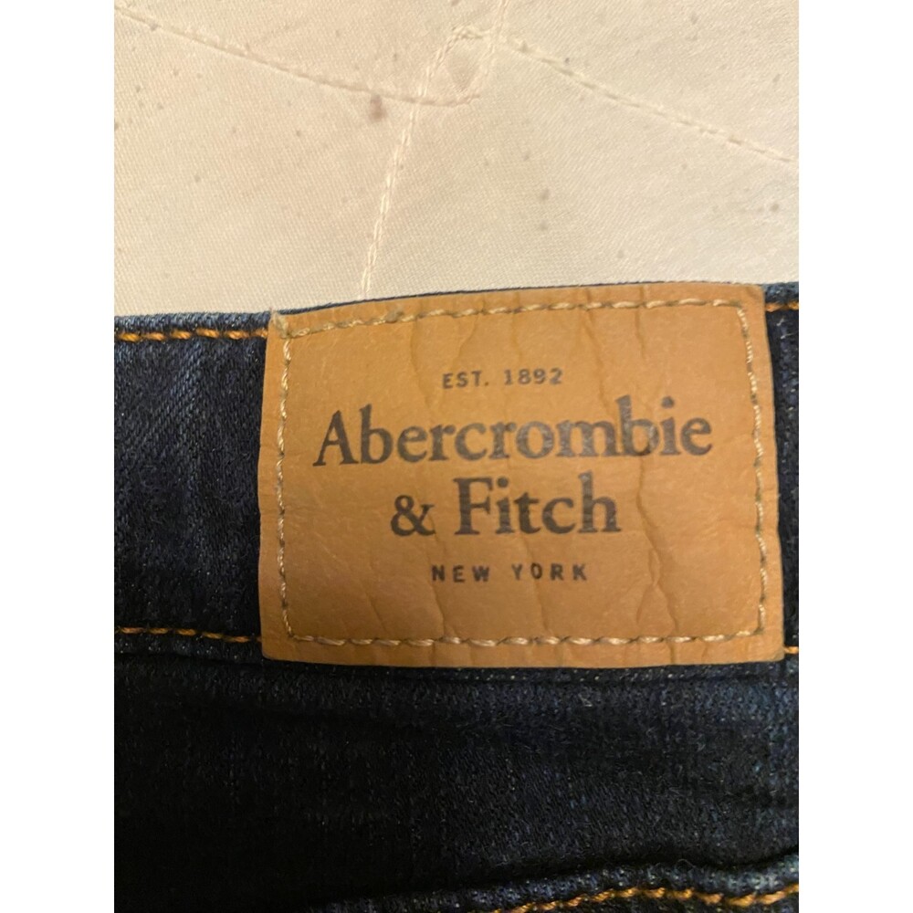 Abercrombie & Fitch Jeans 10R Dark Wash. - Picture 3 of 6
